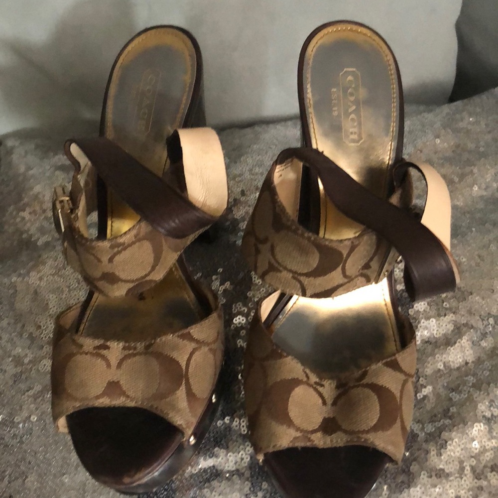 Signature Coach shoes